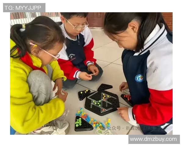 益智区足球：激发孩子们的团队合作精神与智力发展的新方式